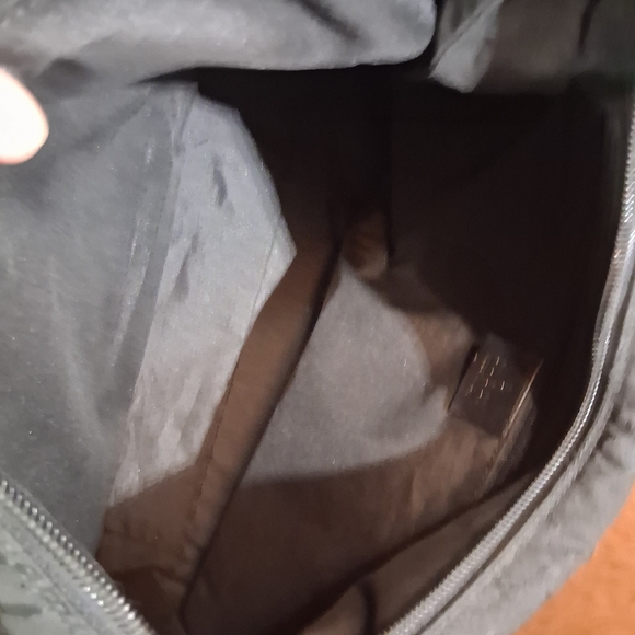 Gucci Brown Monogram Shoulder Bag - Picture 15 of 15